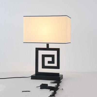 Retro Style Living Room Decorative Table Lamp